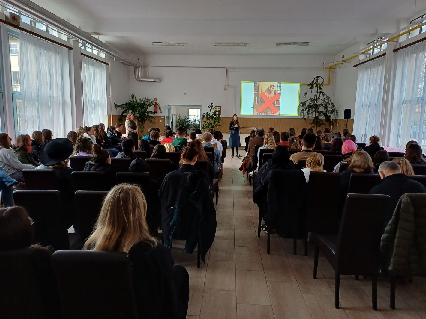 Ultrahang közönségtalálkozó Vác, Robert C. Castel